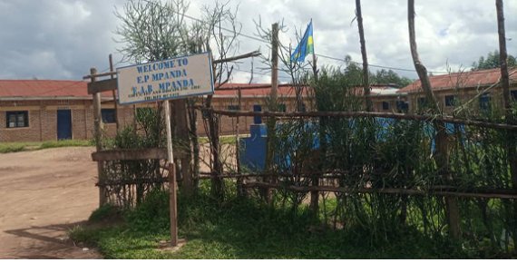 NYARUGURU : UMWARIMU AKURIKIRANYWEHO ICYAHA CYO GUSAMBANYA UMWANGAVU NO KUMUTERA INDA